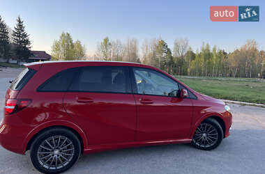 Хетчбек Mercedes-Benz B-Class 2016 в 