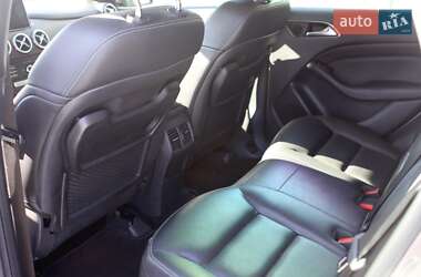 Хэтчбек Mercedes-Benz B-Class 2015 в 