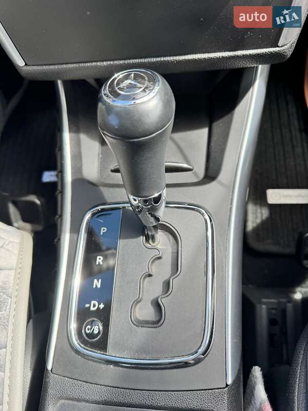 Хэтчбек Mercedes-Benz B-Class 2010 в Запорожье