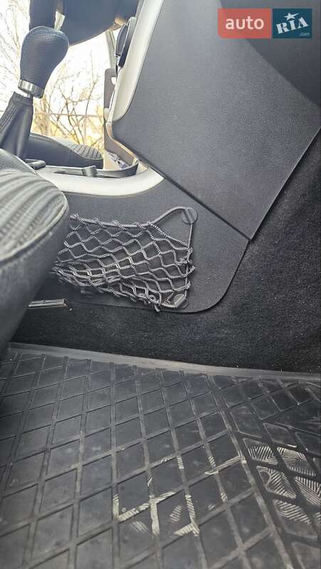 Хэтчбек Mercedes-Benz B-Class 2005 в Харькове фото 20 Хэтчбек Mercedes-Benz B-Class 2005 в Харькове