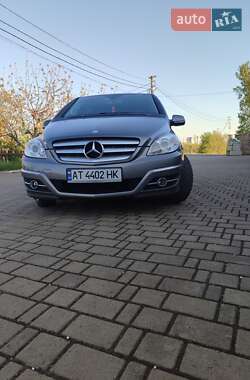 Хетчбек Mercedes-Benz B-Class 2008 в 