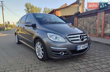 Хетчбек Mercedes-Benz B-Class 2008 в 