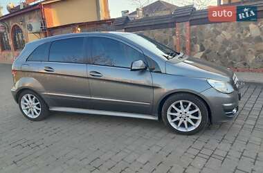 Хетчбек Mercedes-Benz B-Class 2008 в 