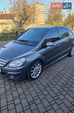 Хетчбек Mercedes-Benz B-Class 2008 в 