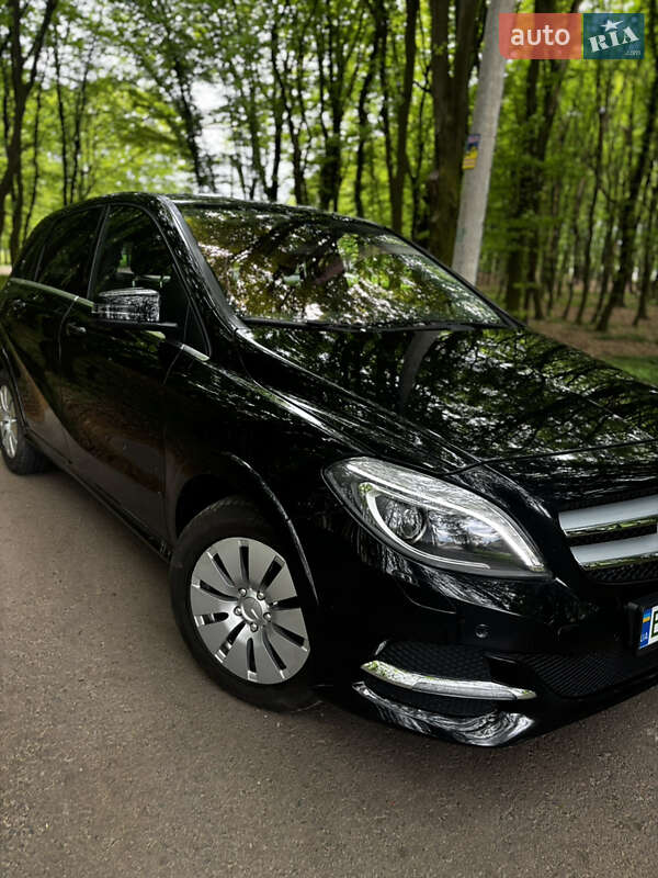 Хэтчбек Mercedes-Benz B-Class 2015 в Львове