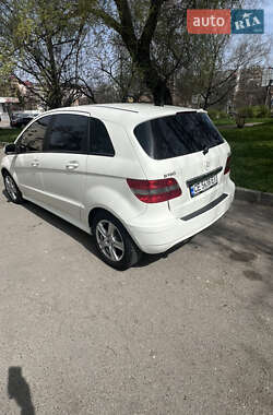 Хетчбек Mercedes-Benz B-Class 2008 в 