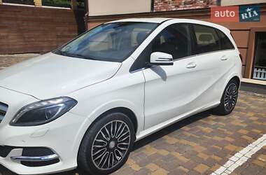 Mercedes-Benz B-Class 2015 Mercedes-Benz B-Class 2015