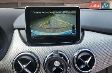 Хетчбек Mercedes-Benz B-Class 2015 в 