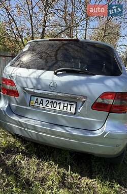 Хэтчбек Mercedes-Benz B-Class 2007 в 