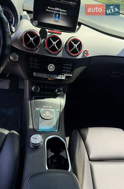 Хэтчбек Mercedes-Benz B-Class 2017 в Днепре