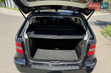 Хэтчбек Mercedes-Benz B-Class 2011 в 