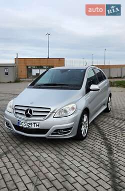 Хэтчбек Mercedes-Benz B-Class 2011 в Львове