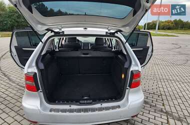 Хэтчбек Mercedes-Benz B-Class 2011 в 