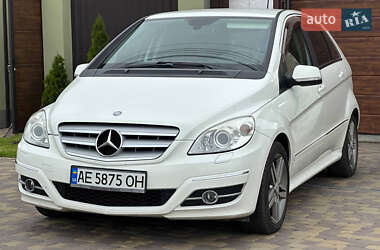 Хетчбек Mercedes-Benz B-Class 2011 в Дніпрі