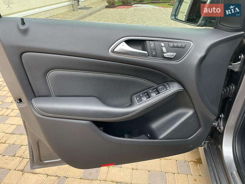 Хэтчбек Mercedes-Benz B-Class 2015 в Могилев-Подольске