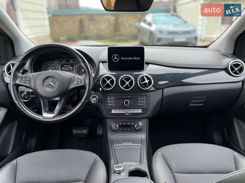 Хэтчбек Mercedes-Benz B-Class 2015 в Могилев-Подольске