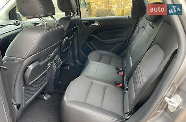 Хетчбек Mercedes-Benz B-Class 2015 в 