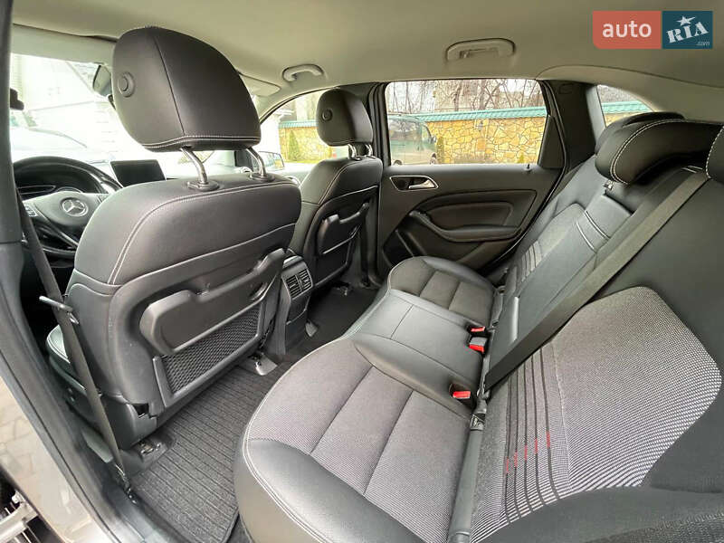 Хэтчбек Mercedes-Benz B-Class 2015 в Могилев-Подольске
