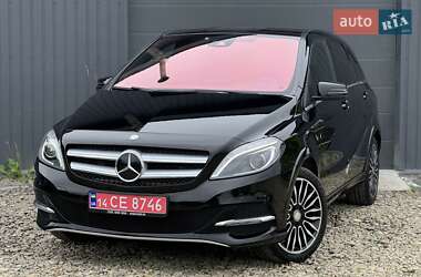 Хетчбек Mercedes-Benz B-Class 2016 в 
