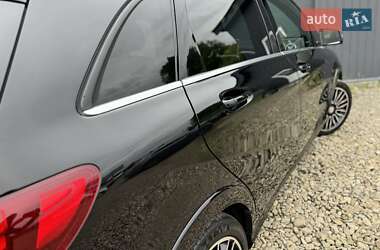 Хетчбек Mercedes-Benz B-Class 2016 в 