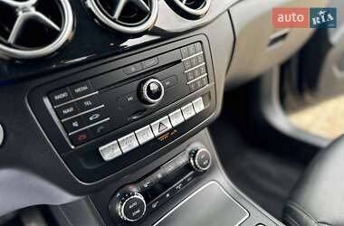 Хетчбек Mercedes-Benz B-Class 2016 в 