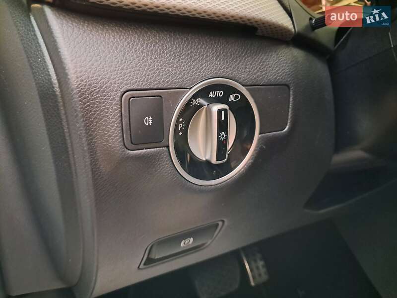 Хэтчбек Mercedes-Benz B-Class 2012 в Одессе фото 49 Хэтчбек Mercedes-Benz B-Class 2012 в Одессе