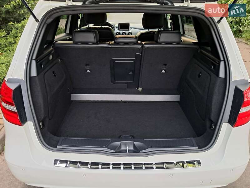 Хэтчбек Mercedes-Benz B-Class 2012 в Одессе фото 61 Хэтчбек Mercedes-Benz B-Class 2012 в Одессе
