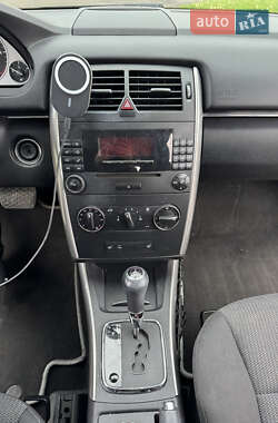 Хетчбек Mercedes-Benz B-Class 2008 в 