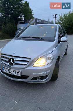 Mercedes-Benz B-Class 2010 Mercedes-Benz B-Class 2010
