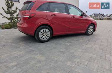 Хэтчбек Mercedes-Benz B-Class 2016 в 