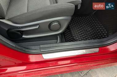Хэтчбек Mercedes-Benz B-Class 2016 в 