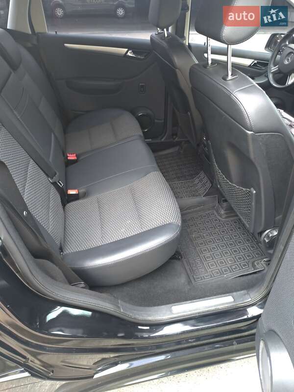 Хетчбек Mercedes-Benz B-Class 2010 в Києві