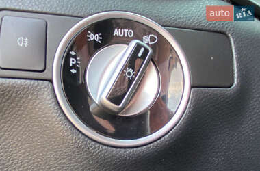 Хэтчбек Mercedes-Benz B-Class 2015 в 