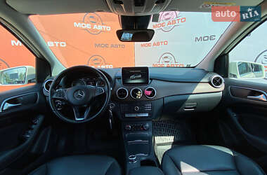 Хэтчбек Mercedes-Benz B-Class 2015 в 