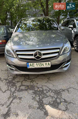 Хэтчбек Mercedes-Benz B-Class 2016 в Днепре