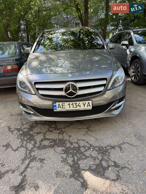 Mercedes-Benz B-Class 2016
