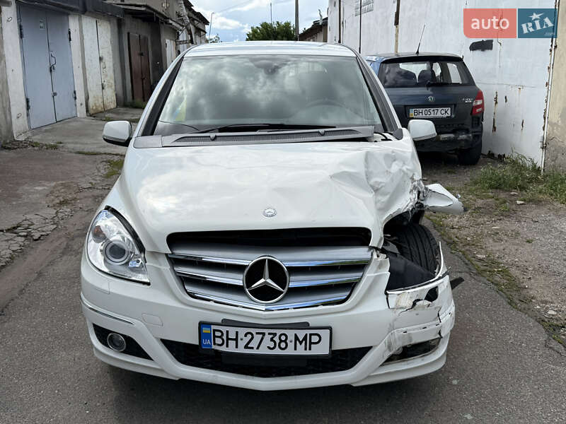 Хетчбек Mercedes-Benz B-Class 2011 в Одесі