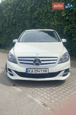 Хэтчбек Mercedes-Benz B-Class 2014 в 