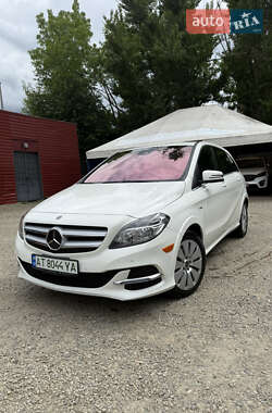 Хэтчбек Mercedes-Benz B-Class 2017 в Ивано-Франковске