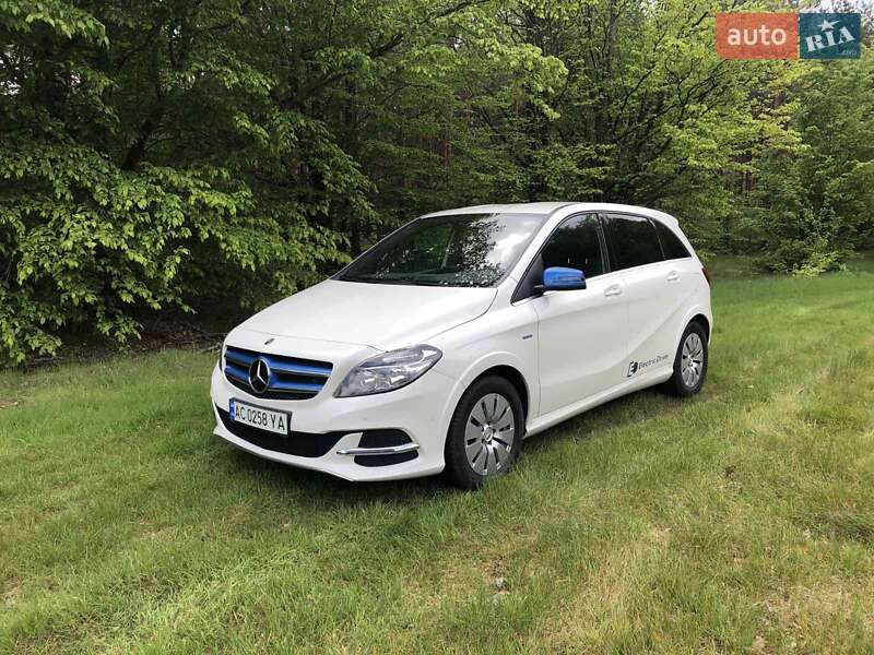 Mercedes-Benz B-Class 2017