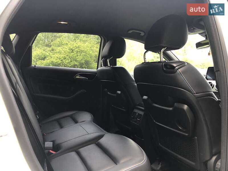 Хэтчбек Mercedes-Benz B-Class 2017 в Камне-Каширском