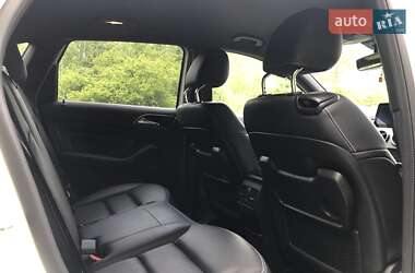 Хэтчбек Mercedes-Benz B-Class 2017 в 