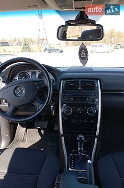Хэтчбек Mercedes-Benz B-Class 2010 в 