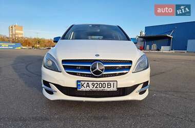 Mercedes-Benz B-Class 2015 Mercedes-Benz B-Class 2015