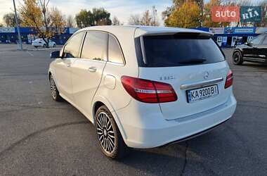 Хетчбек Mercedes-Benz B-Class 2015 в 