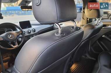 Хетчбек Mercedes-Benz B-Class 2015 в 