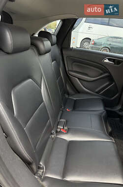 Хетчбек Mercedes-Benz B-Class 2013 в 