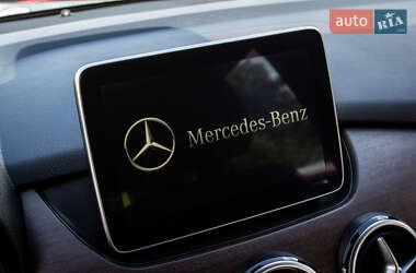 Хэтчбек Mercedes-Benz B-Class 2016 в 