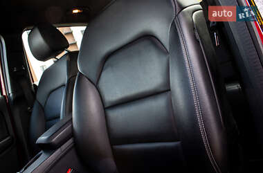 Хэтчбек Mercedes-Benz B-Class 2016 в 