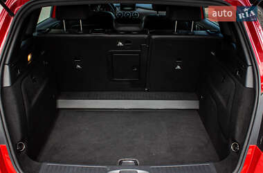 Хэтчбек Mercedes-Benz B-Class 2016 в 